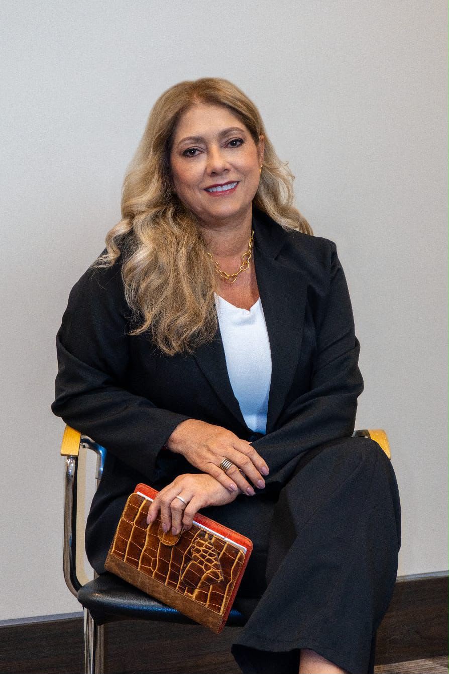 Elizabeth Salazar, psicóloga